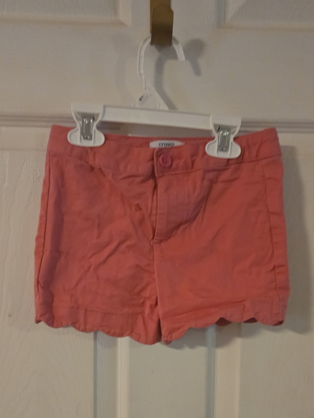 Crown & Ivy Kids Scalloped Hem Shorts